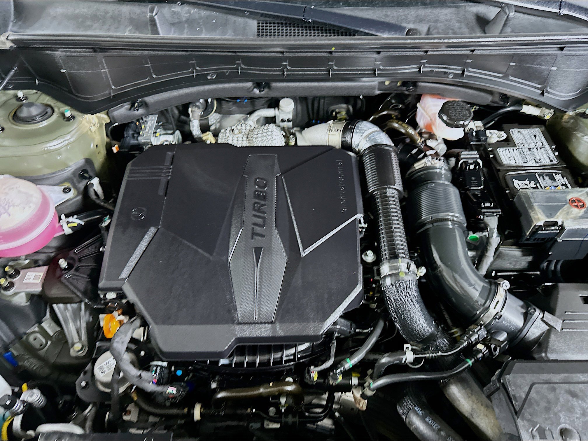 Used 2024 Hyundai Santa Fe Limited image 35