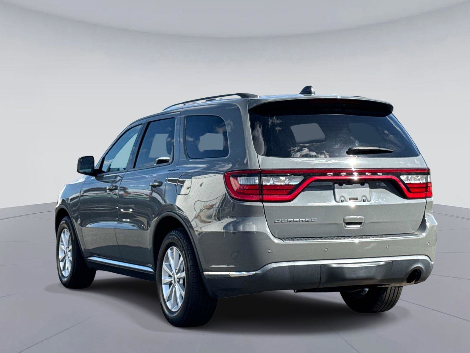 Used 2023 Dodge Durango SXT Launch Edition RWD image 5