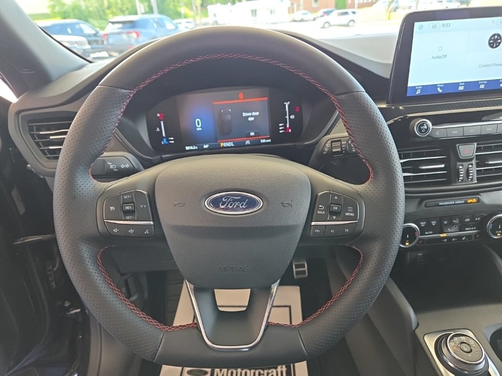 Used 2024 Ford Escape ST-Line AWD/4WD image 17