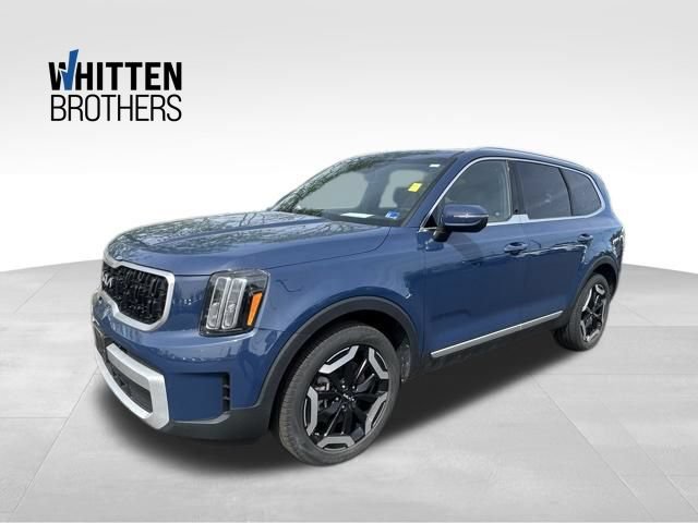 Used 2024 Kia Telluride EX w/ EX Captain's Chair Package FWD image 1