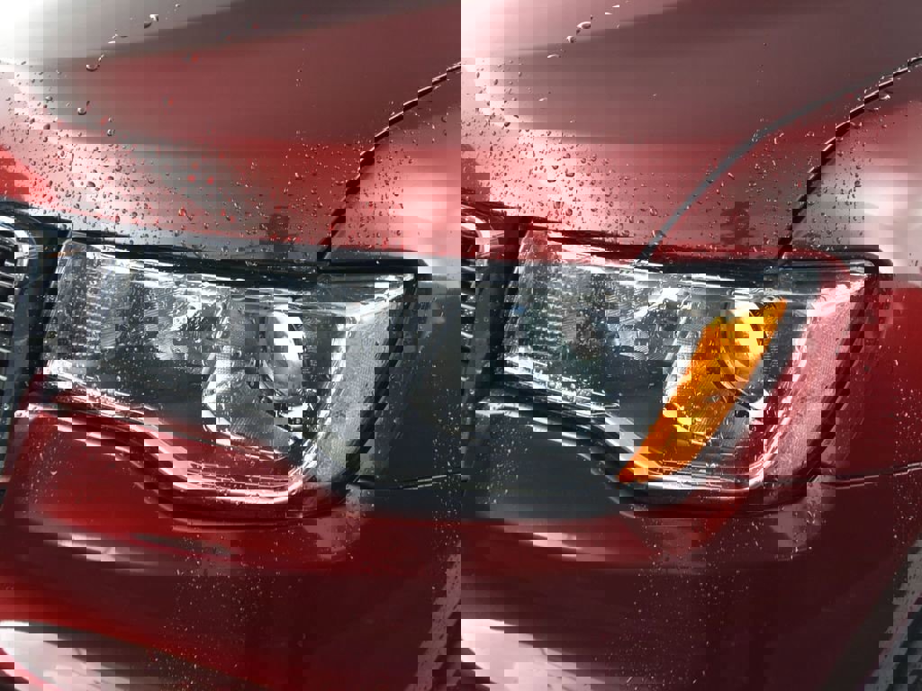 Used 2022 Jeep Grand Cherokee Laredo X image 11