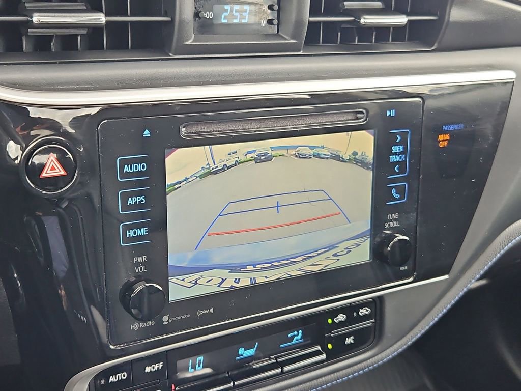 Used 2019 Toyota Corolla SE w/ SE Premium Package FWD image 19