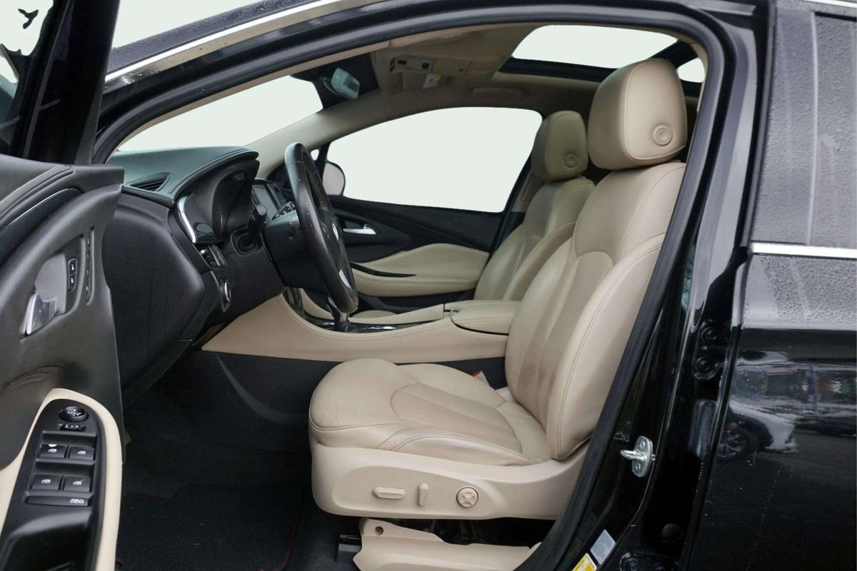 Used 2016 Buick Envision Premium image 18
