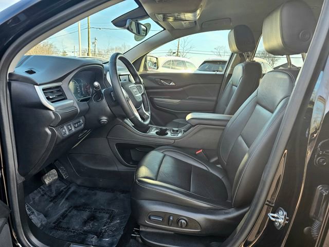 Used 2023 GMC Acadia SLT w/ Technology Package image 19