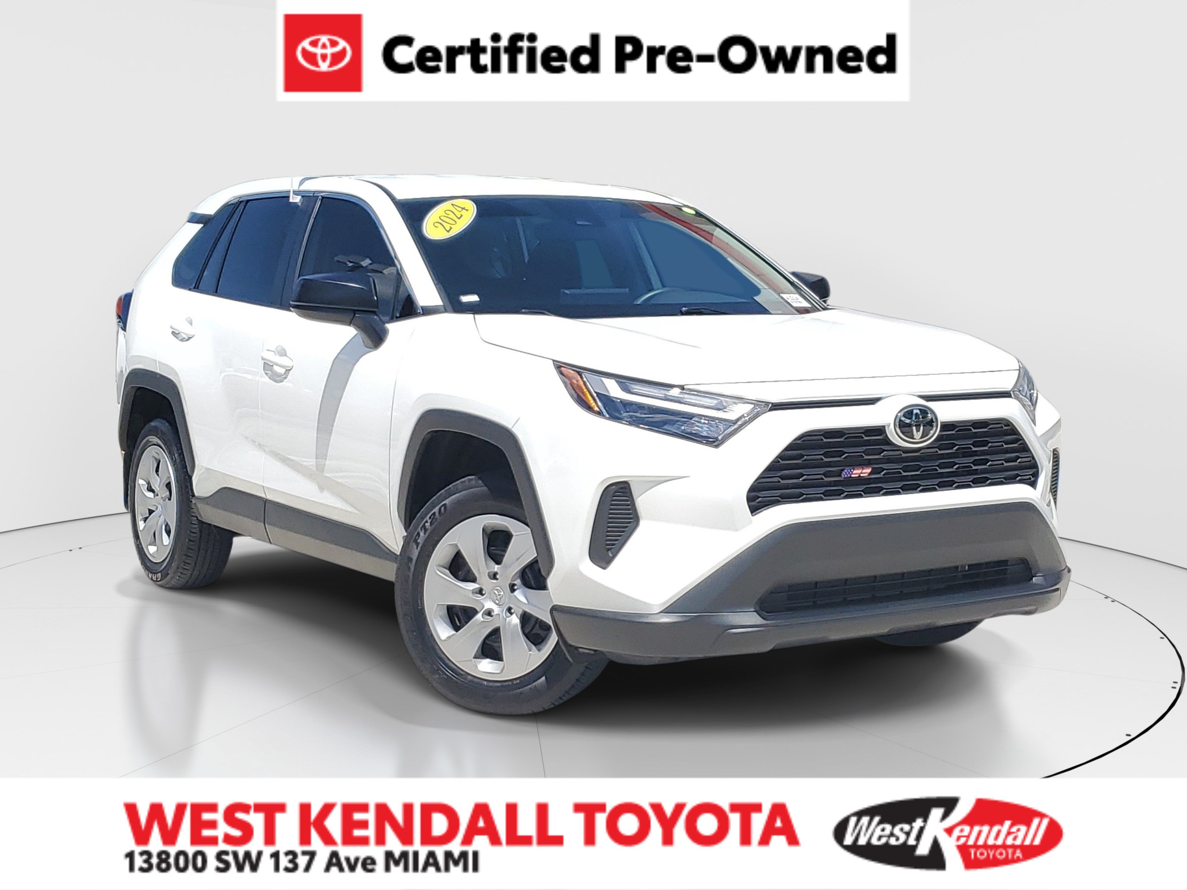 Used 2024 Toyota RAV4 LE FWD image 1