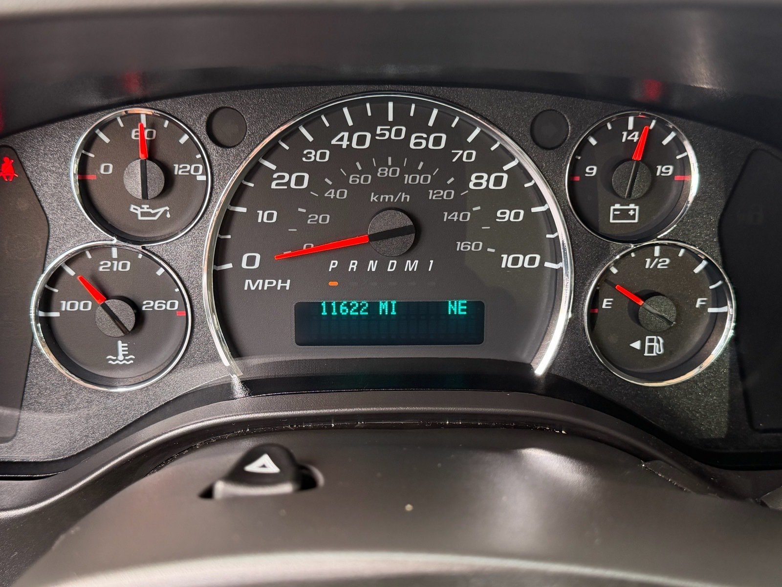 Used 2025 Chevrolet Express 3500 LT w/ LT Preferred Equipment Group RWD image 24