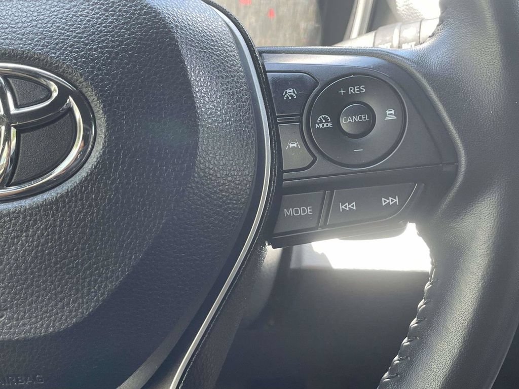 Used 2023 Toyota Corolla SE FWD image 28