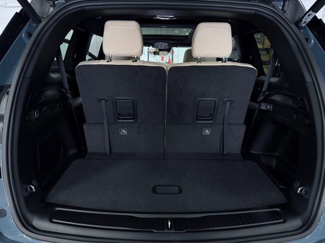 New 2026 Jeep Grand Cherokee L Limited AWD/4WD image 11