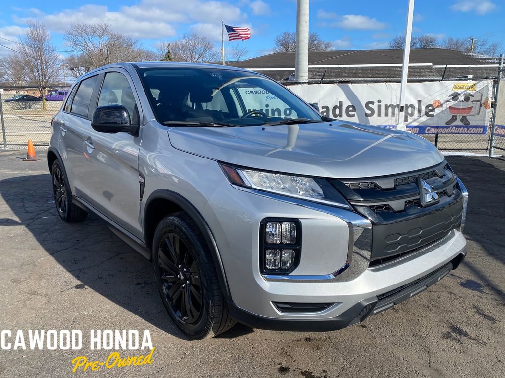 Used 2025 Mitsubishi Outlander Sport ES image 1