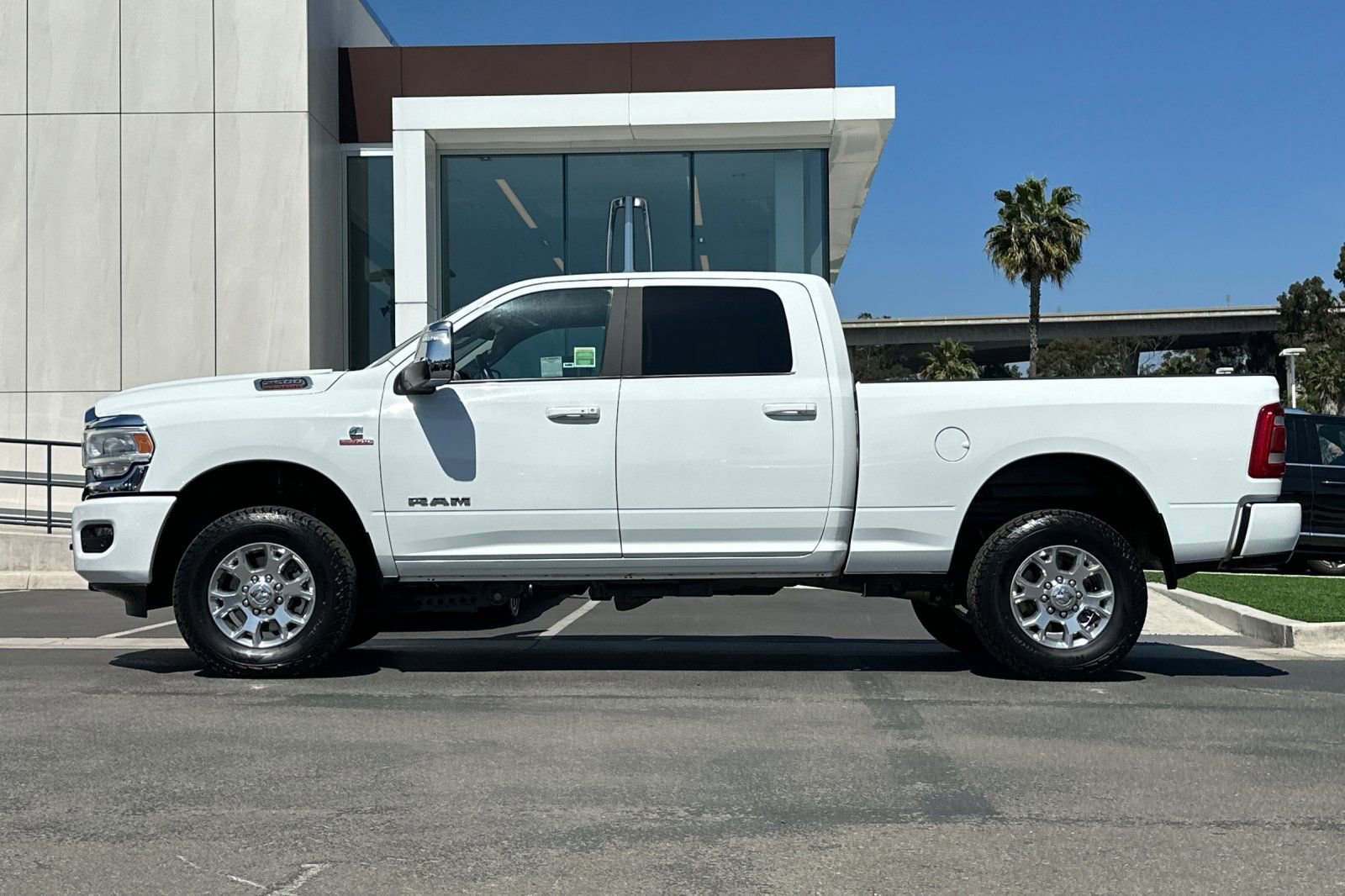 Used 2024 RAM 2500 Laramie w/ Safety Group image 6