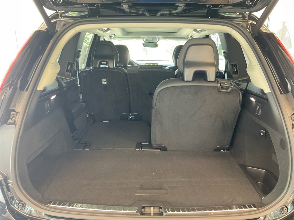 New 2026 Volvo XC90 B6 Ultra image 16