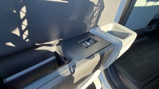 New 2026 Ford F250 XL w/ XL Off-Road Package image 16