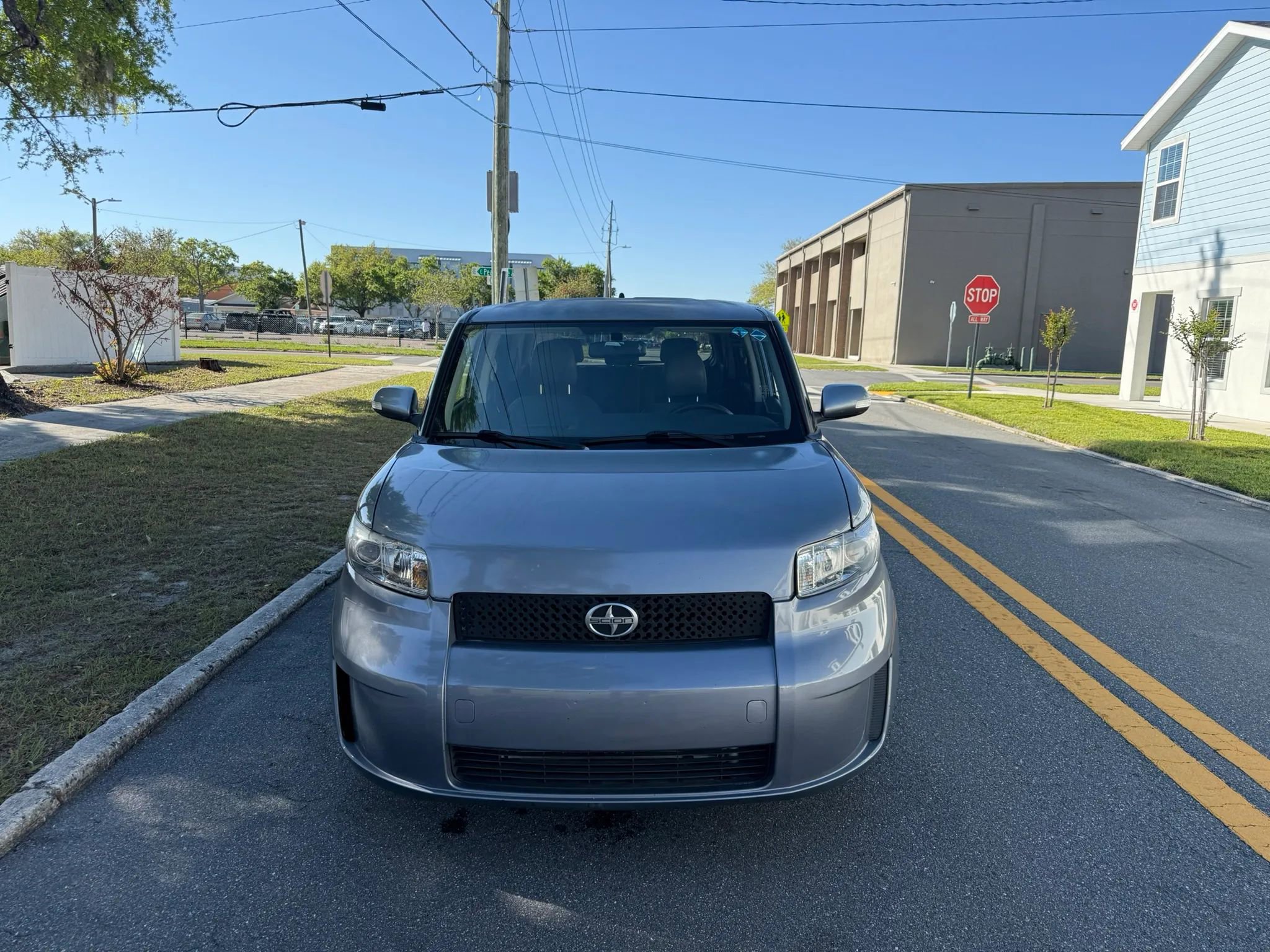 Used 2009 Scion xB Hatchback 4D image 2