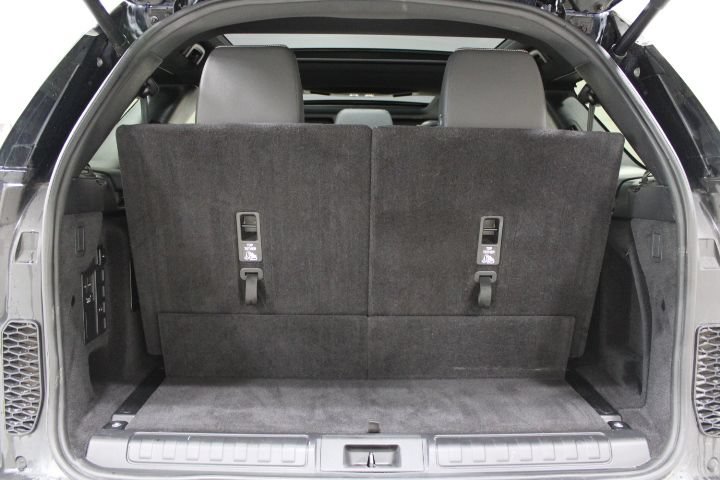 Used 2021 Land Rover Discovery S R-Dynamic AWD/4WD image 14