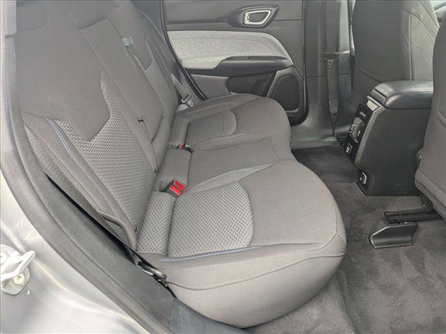 Used 2023 Jeep Compass Sport AWD/4WD image 18