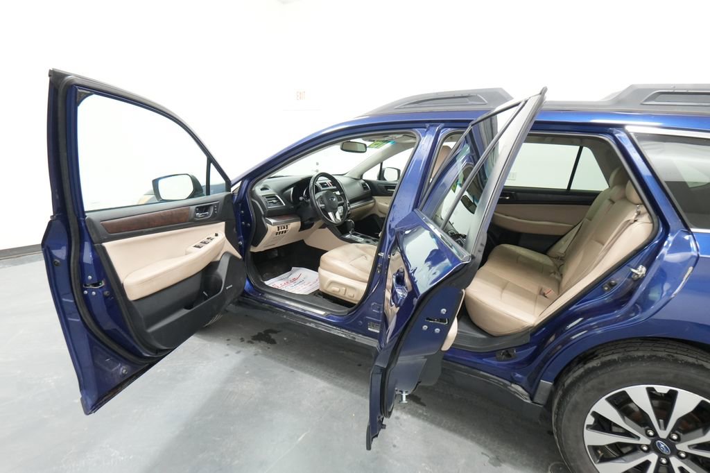 Used 2015 Subaru Outback 2.5i Limited AWD/4WD image 25