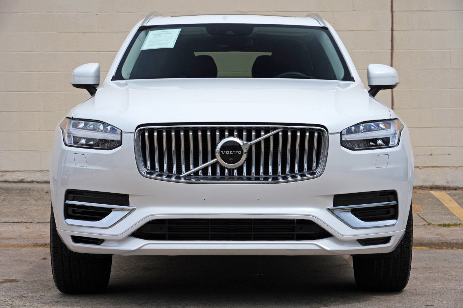 Used 2021 Volvo XC90 T8 Inscription Expression w/ Advanced Package AWD/4WD image 6