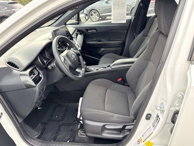 Used 2019 Toyota C-HR LE image 14