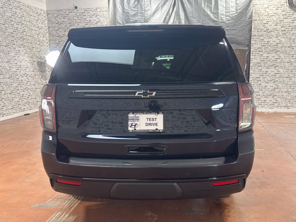 Used 2023 Chevrolet Tahoe Z71 w/ Luxury Package AWD/4WD image 6