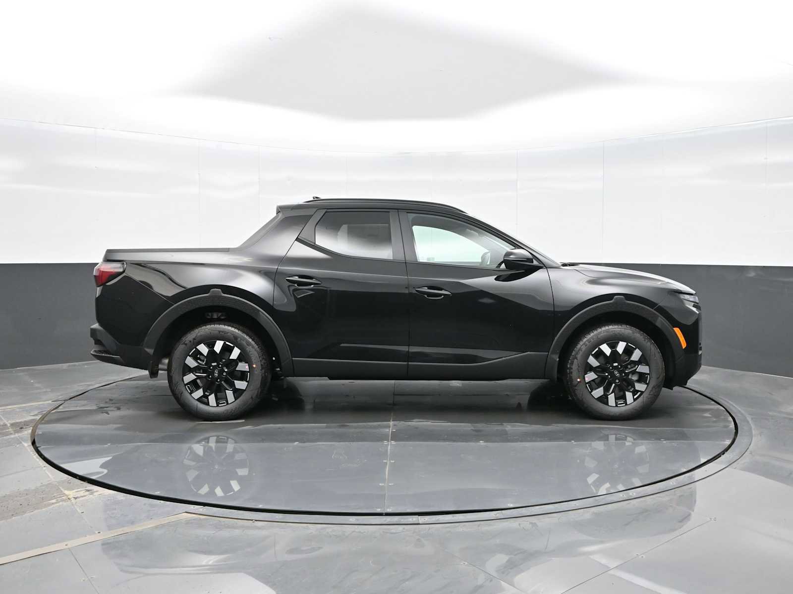 New 2025 Hyundai Santa Cruz SEL image 9