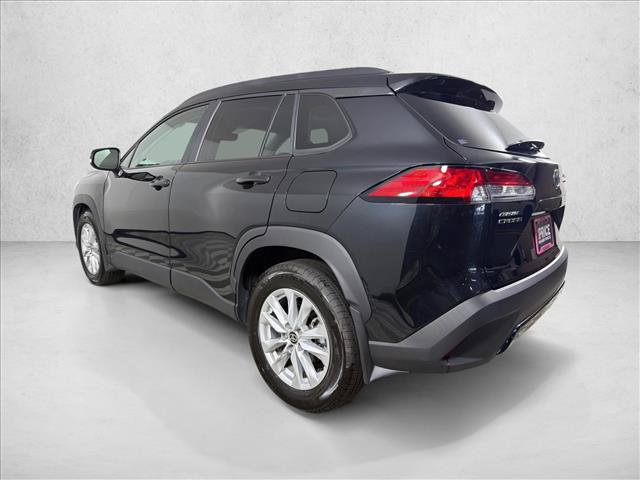 Used 2024 Toyota Corolla Cross LE AWD/4WD image 5