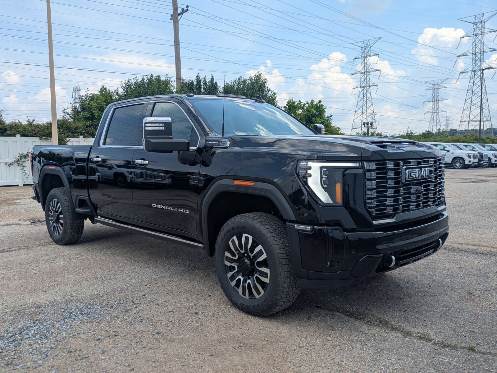 New 2026 GMC Sierra 2500 Denali Ultimate AWD/4WD image 8