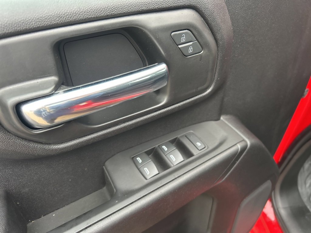 Used 2024 Chevrolet Silverado 3500 W/T image 15