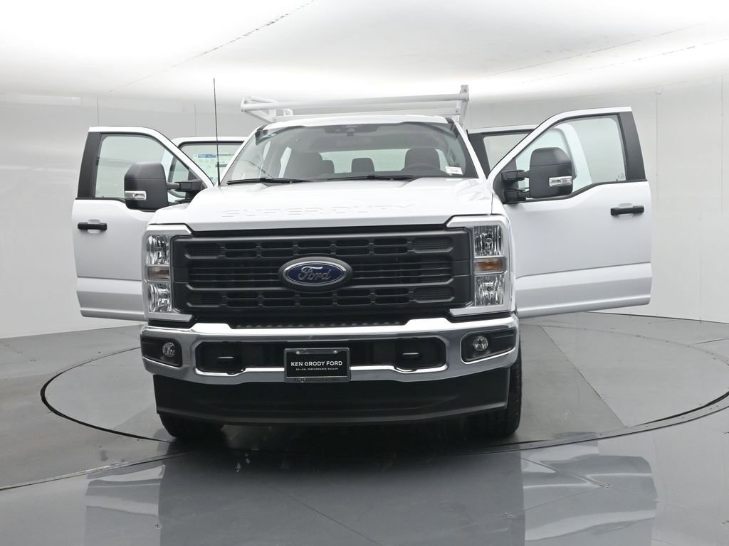New 2026 Ford F350 XL w/ FX4 Off-Road Package AWD/4WD image 37