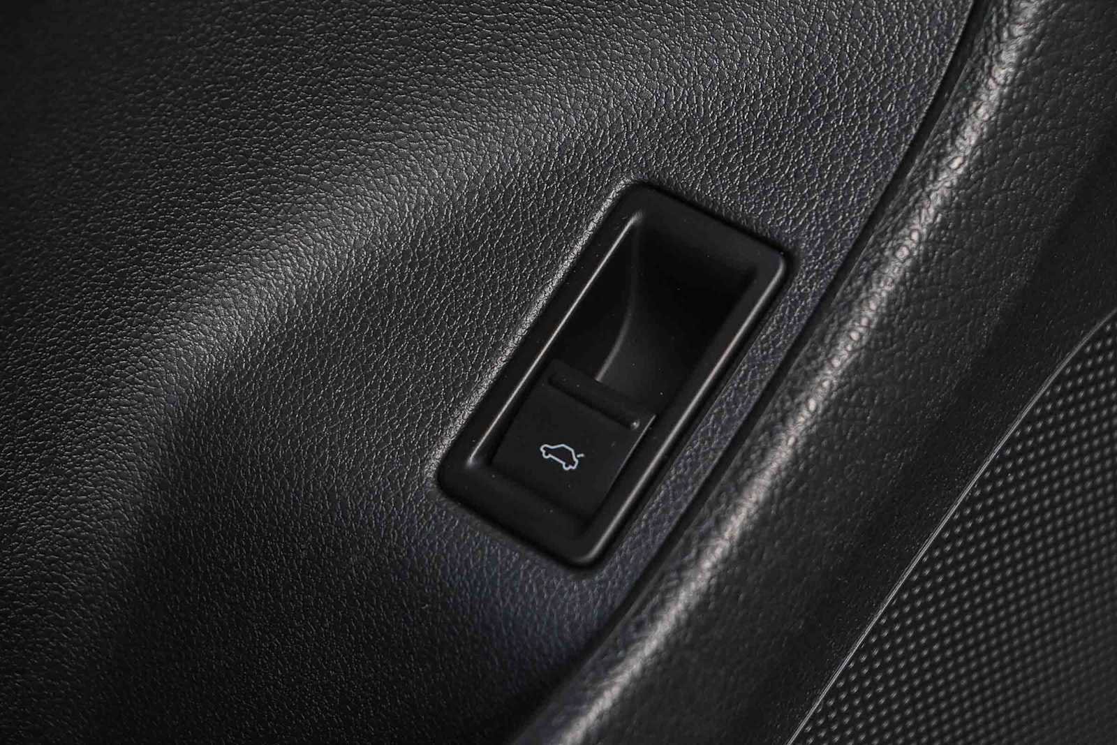 Used 2017 Volkswagen Jetta S FWD image 29