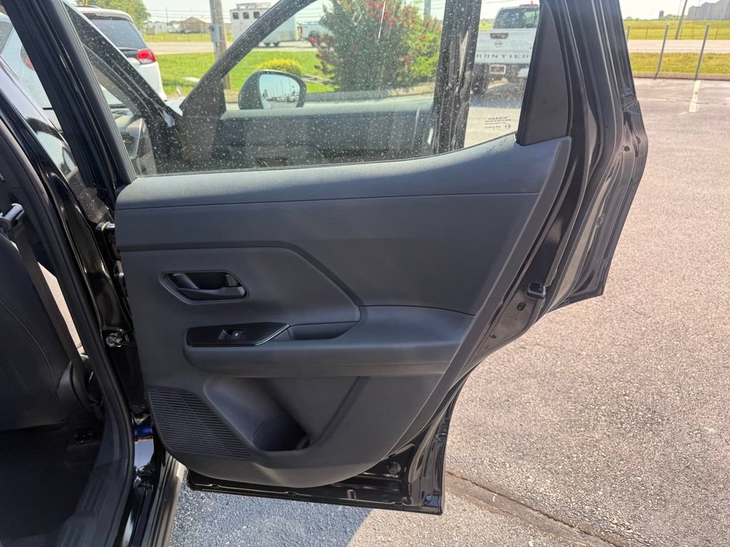 New 2026 Nissan Kicks S FWD image 19