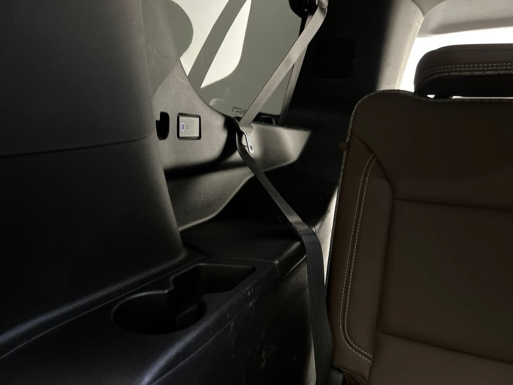 Used 2022 Chevrolet Tahoe High Country AWD/4WD image 36