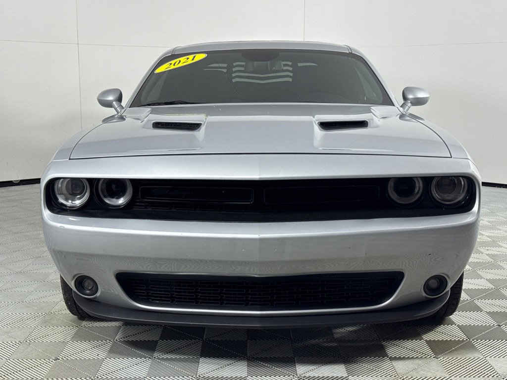 Used 2021 Dodge Challenger SXT w/ Blacktop Package image 10