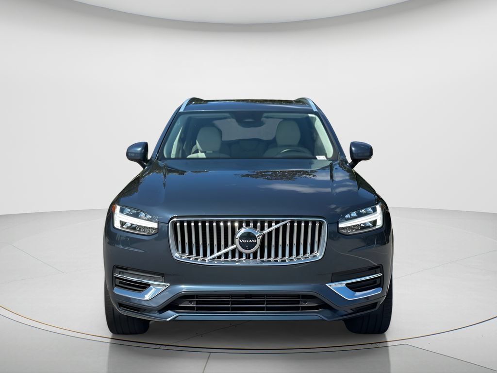 Used 2023 Volvo XC90 T8 Plus w/ Protection Package Premier AWD/4WD image 2