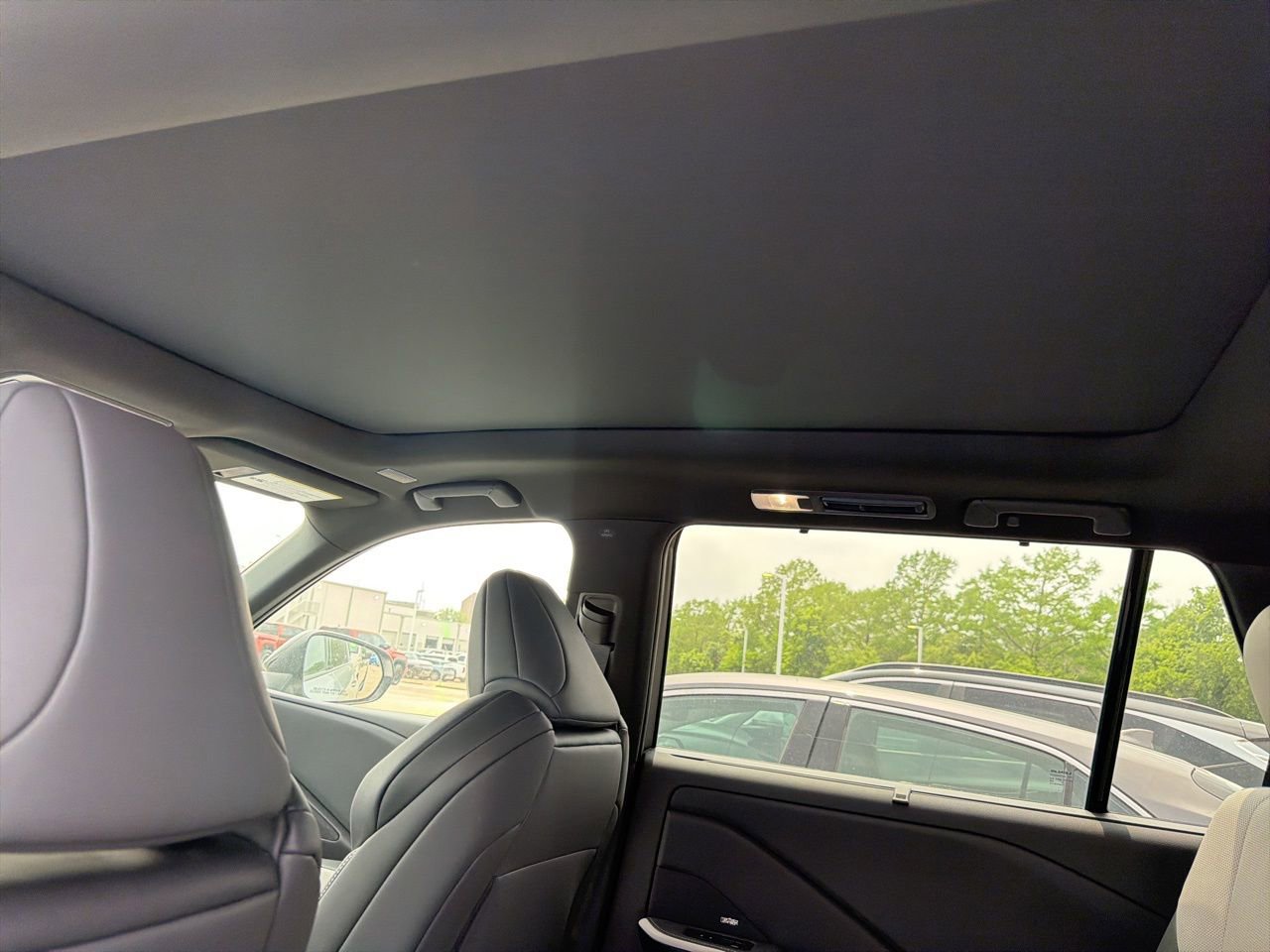 Used 2025 Lexus TX 350 AWD w/ Technology Package image 11