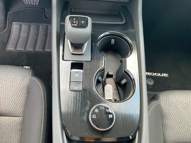 New 2026 Nissan Rogue SV w/ Cold Weather Package AWD/4WD image 26