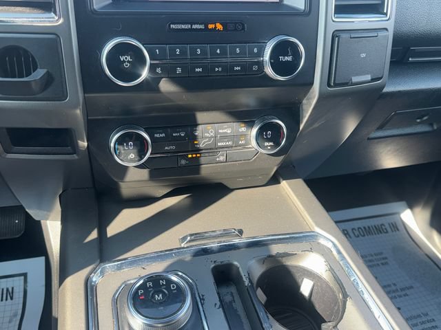Used 2019 Ford Expedition Max XLT AWD/4WD image 17