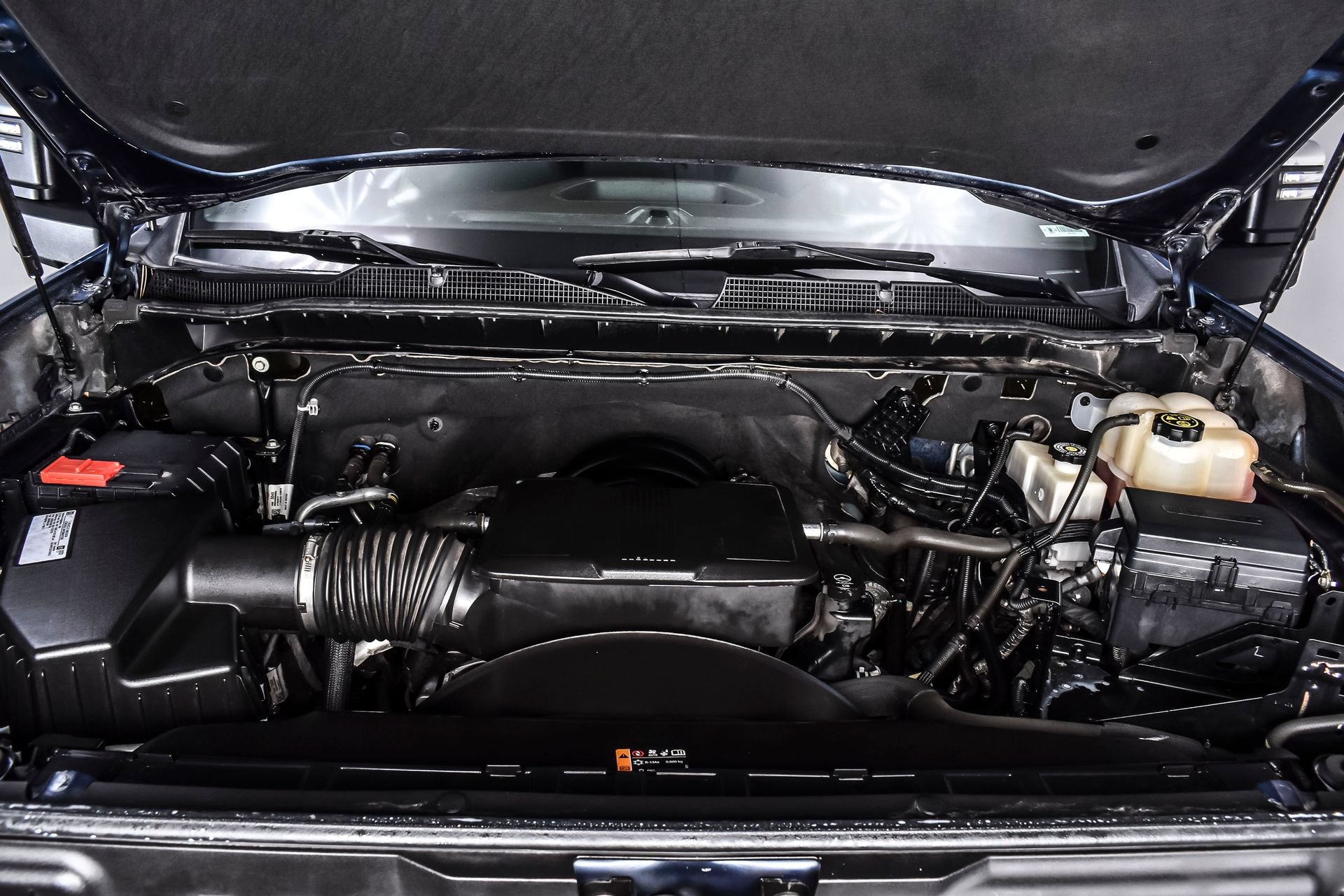 Used 2020 Chevrolet Silverado 2500 LTZ AWD/4WD image 9