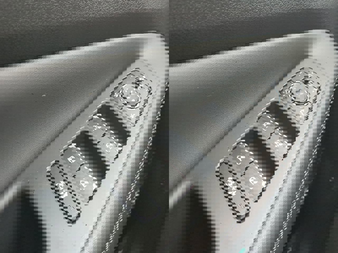 Certified 2021 Hyundai Santa Fe Limited w/ Cargo Package image 23