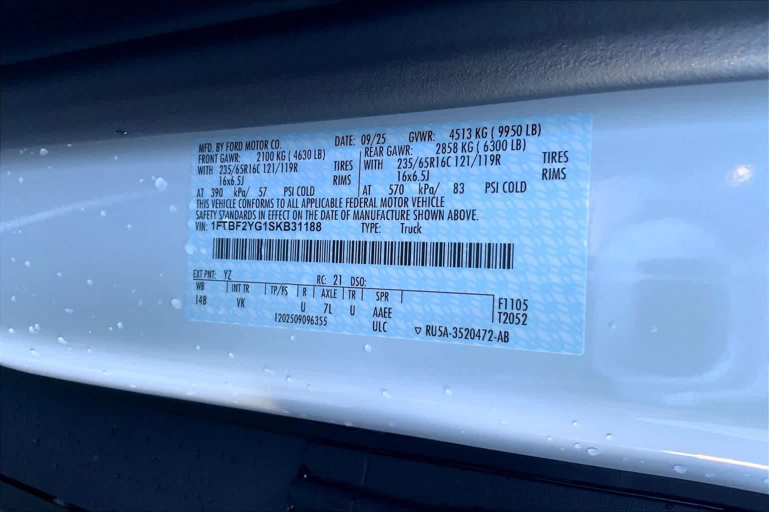 New 2025 Ford Transit 350 148 Low Roof AWD image 16