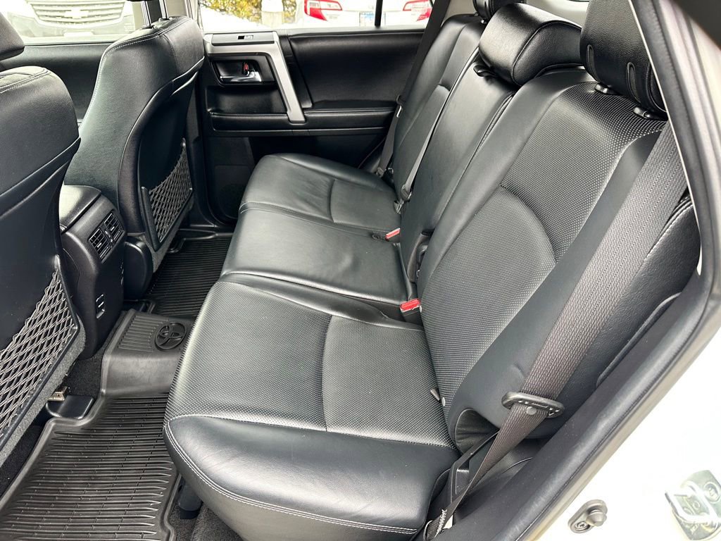 Used 2016 Toyota 4Runner Limited image 12