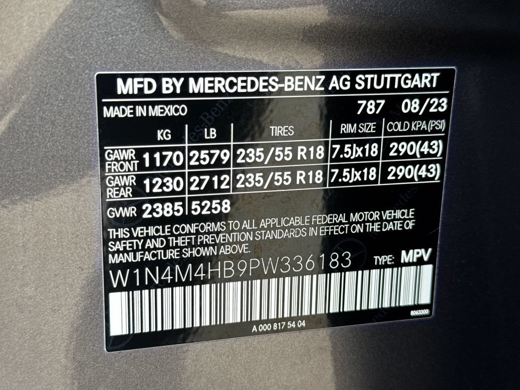 Used 2023 Mercedes-Benz GLB 250 4MATIC image 44