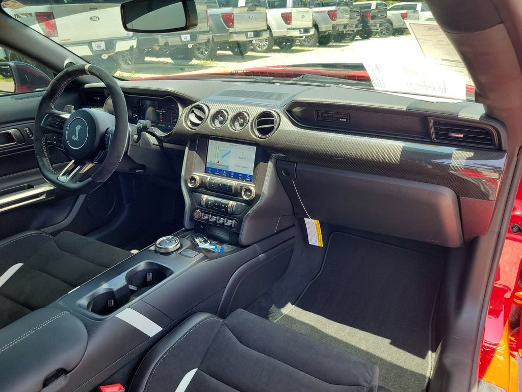 Used 2021 Ford Mustang Shelby GT500 w/ Technology Package RWD image 12