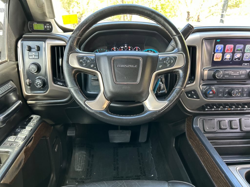 Used 2017 GMC Sierra 3500 Denali w/ Duramax Plus Package AWD/4WD image 9