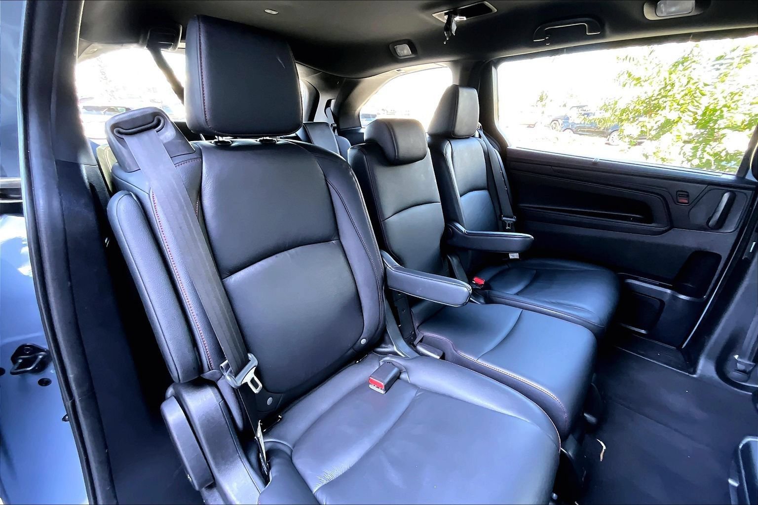 Used 2025 Honda Odyssey Sport-L image 26