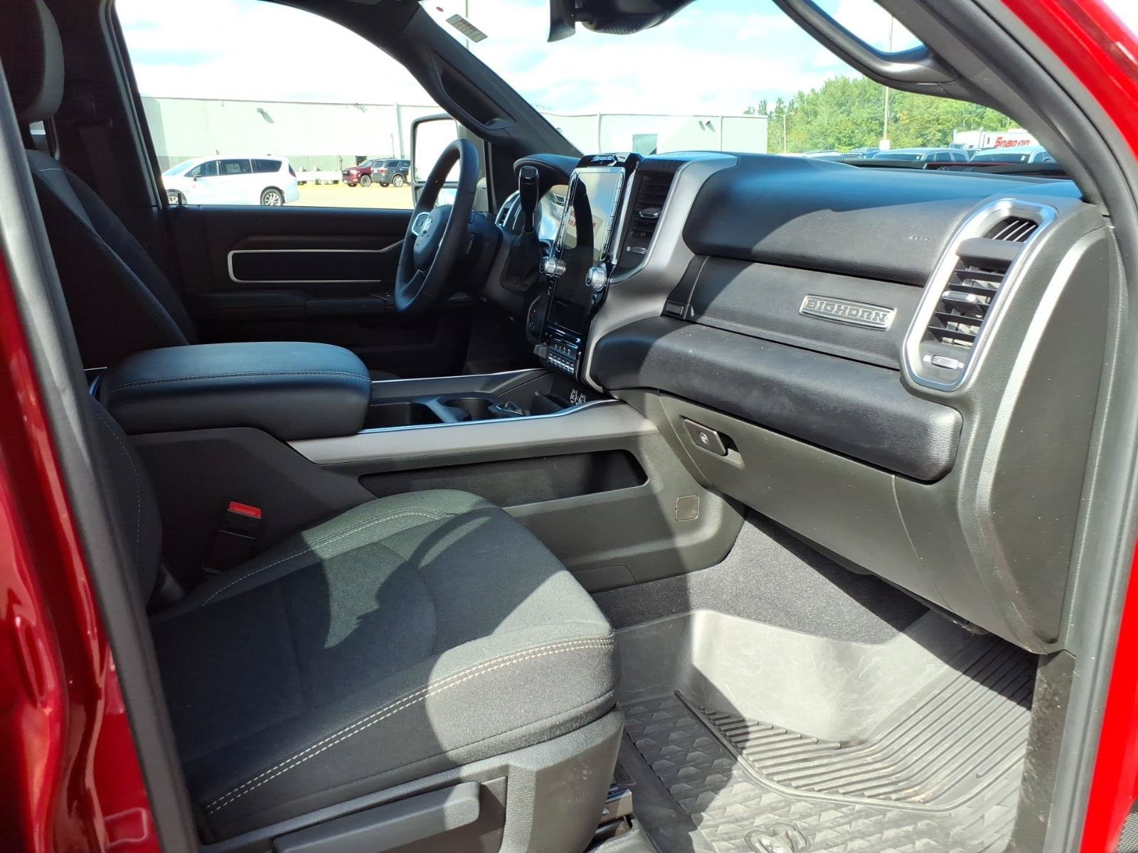 Used 2026 RAM 3500 Big Horn AWD/4WD image 19