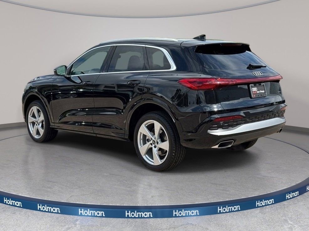 Certified 2025 Audi Q5 Premium Plus w/ Premium Plus image 4