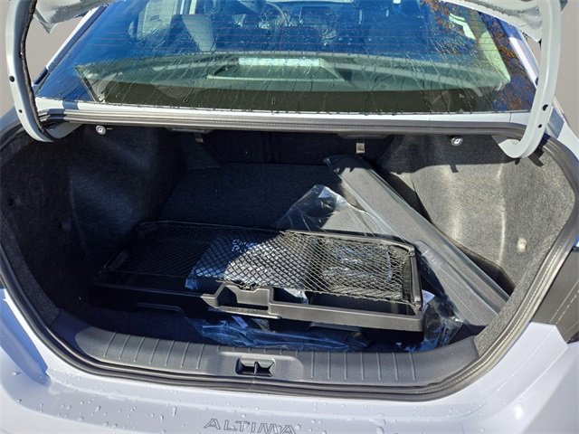 New 2025 Nissan Altima 2.5 SR image 28