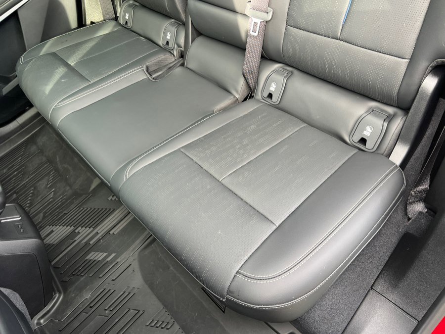 Used 2024 Cadillac Lyriq Luxury w/ LPO, Floor Liner Package image 48