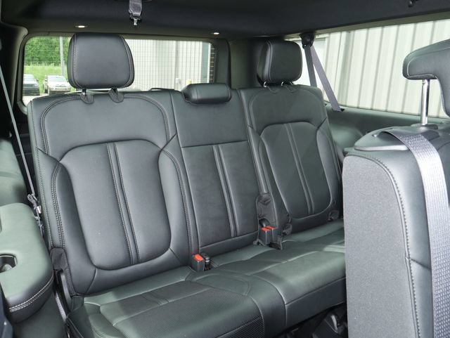New 2026 Jeep Grand Wagoneer L Summit AWD/4WD image 28