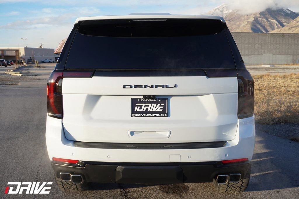 Used 2026 GMC Yukon Denali Ultimate image 8